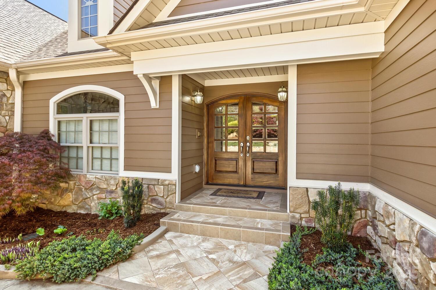 22 Valley Drive