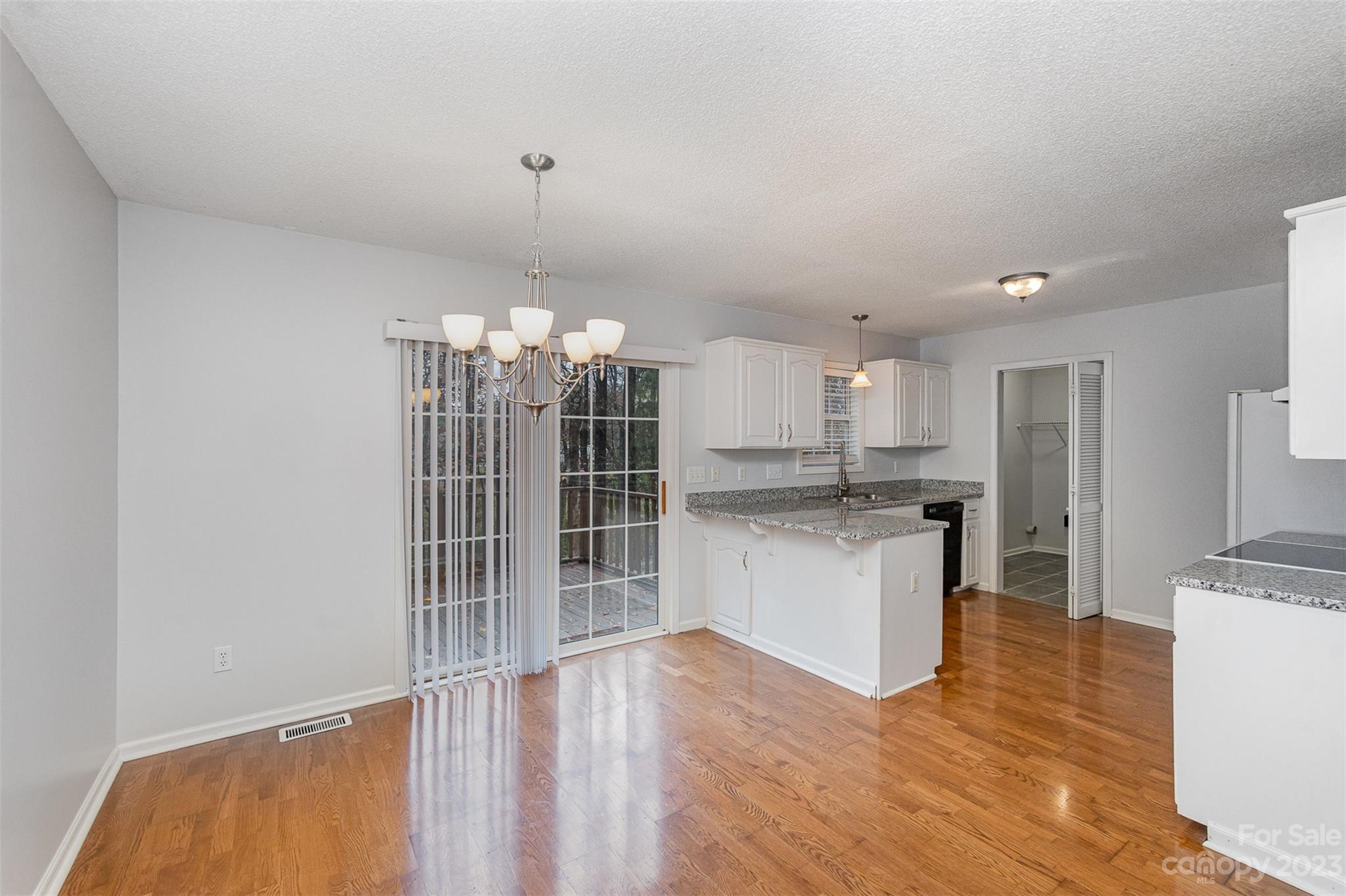 Highland Creek - Residential