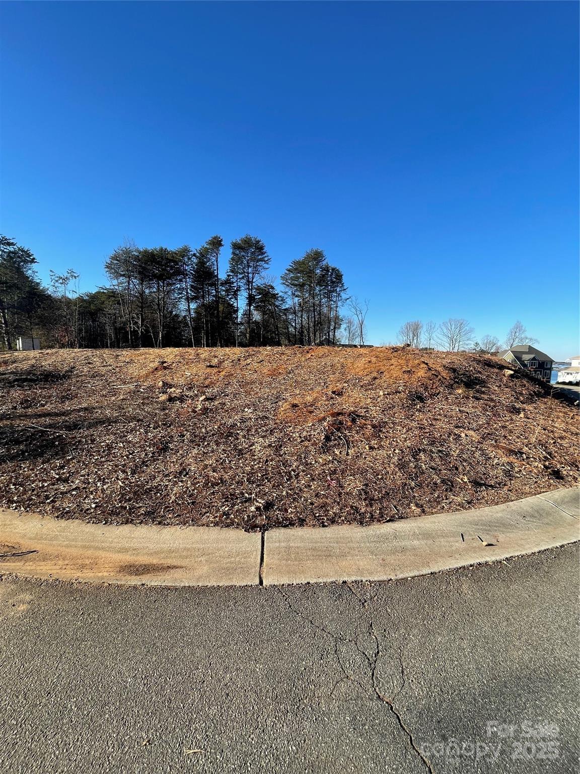 Lighthouse Point - Land