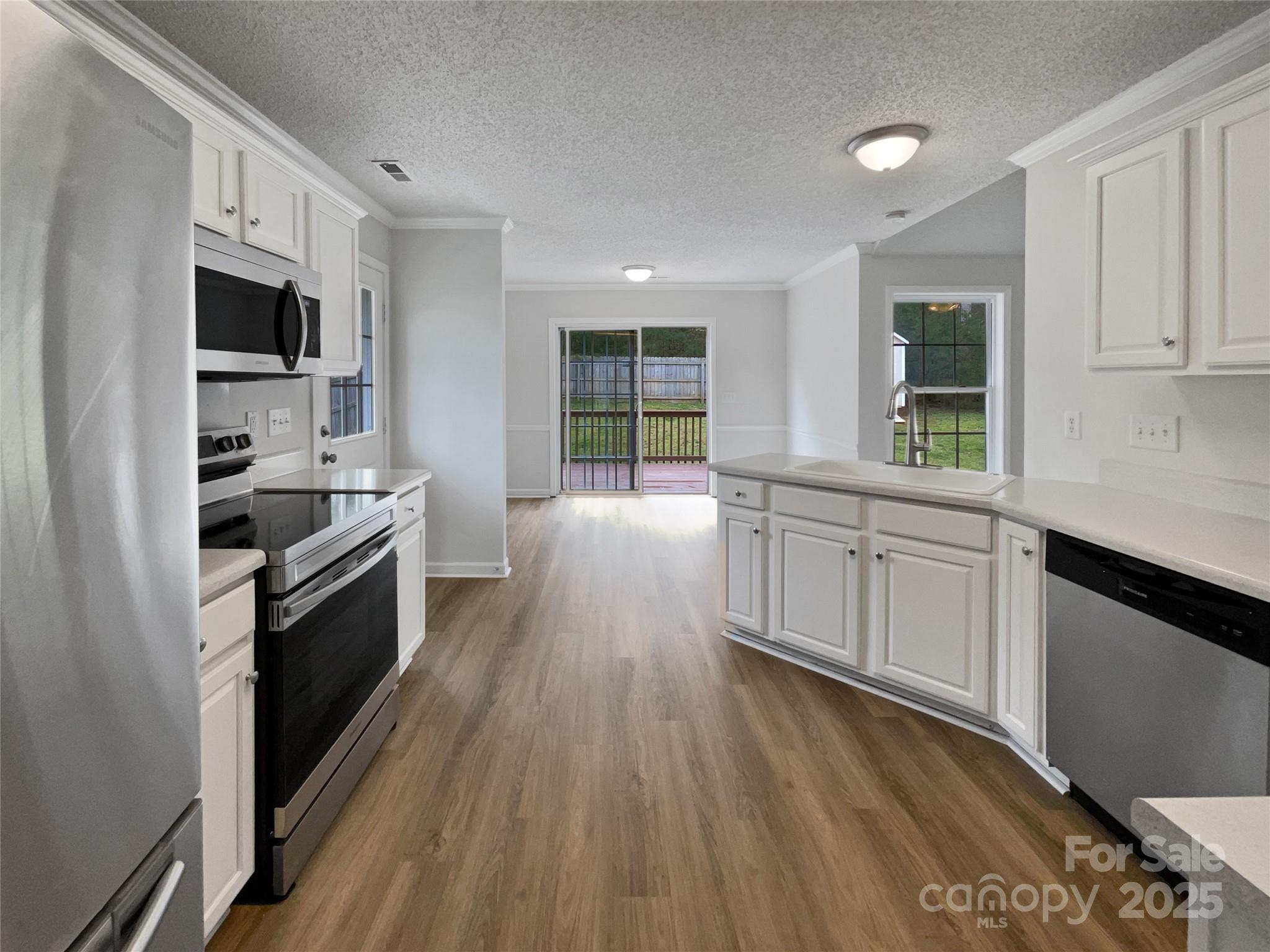 Hallmark Glen - Residential