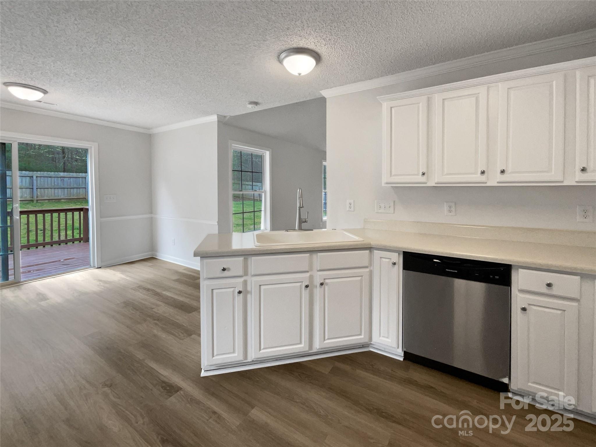 Hallmark Glen - Residential