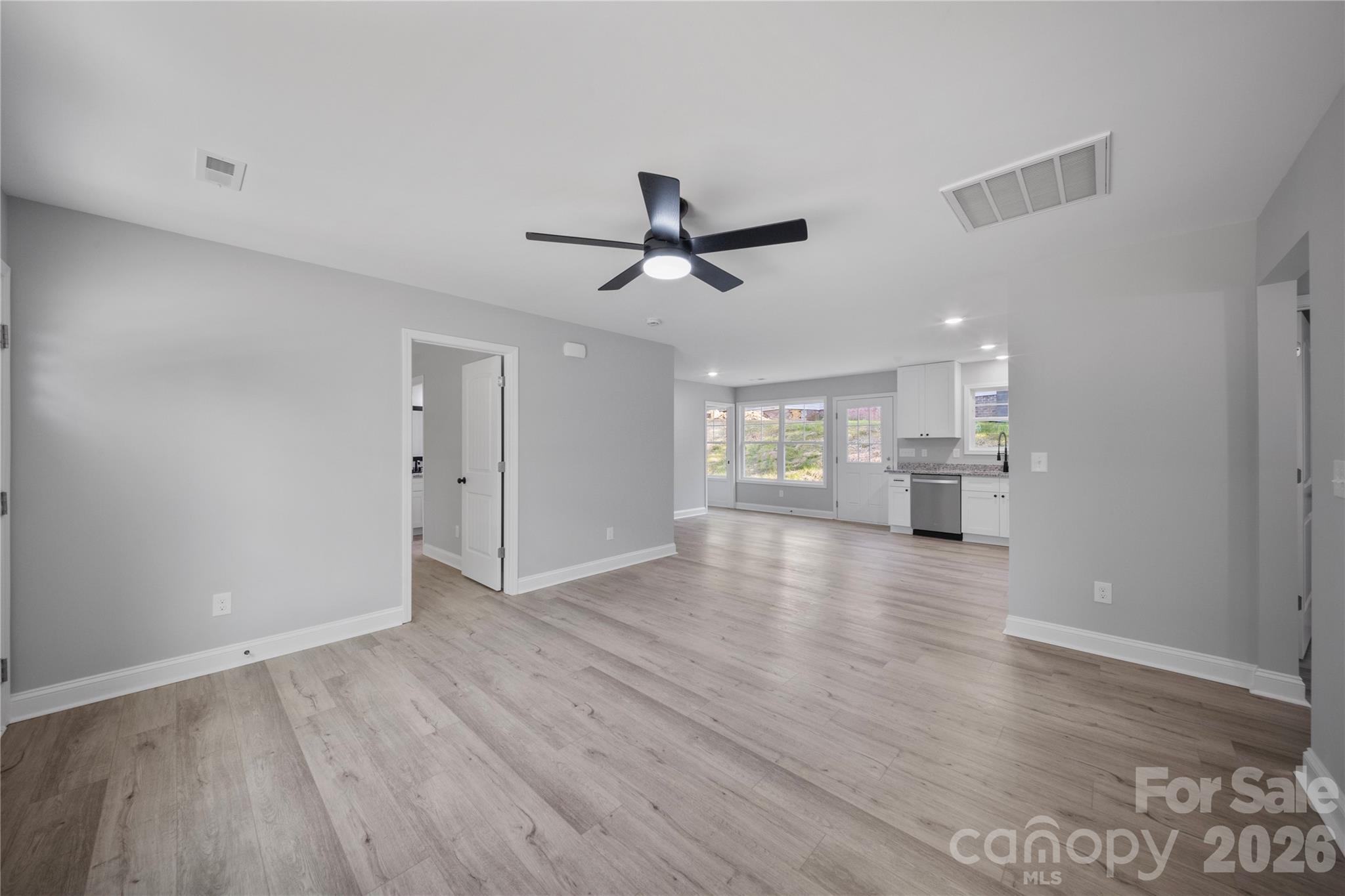 303 W 9th Street