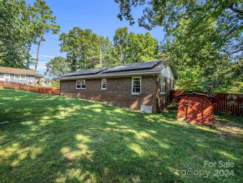 A home in Hendersonville