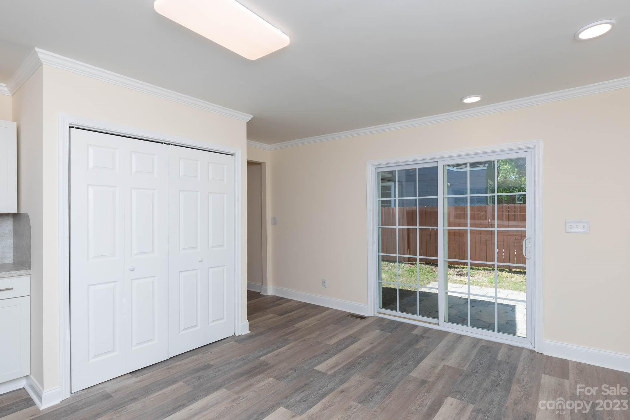 Parkland - Residential