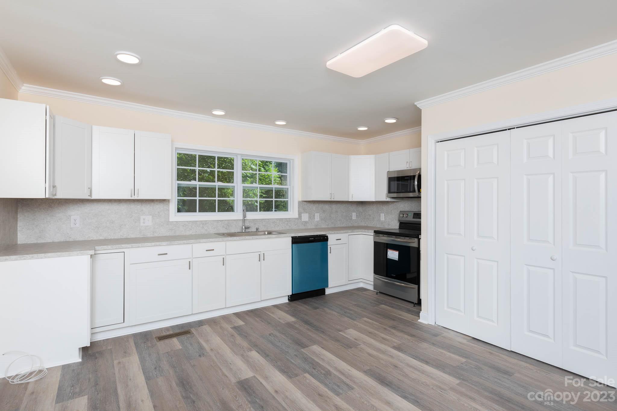 Parkland - Residential