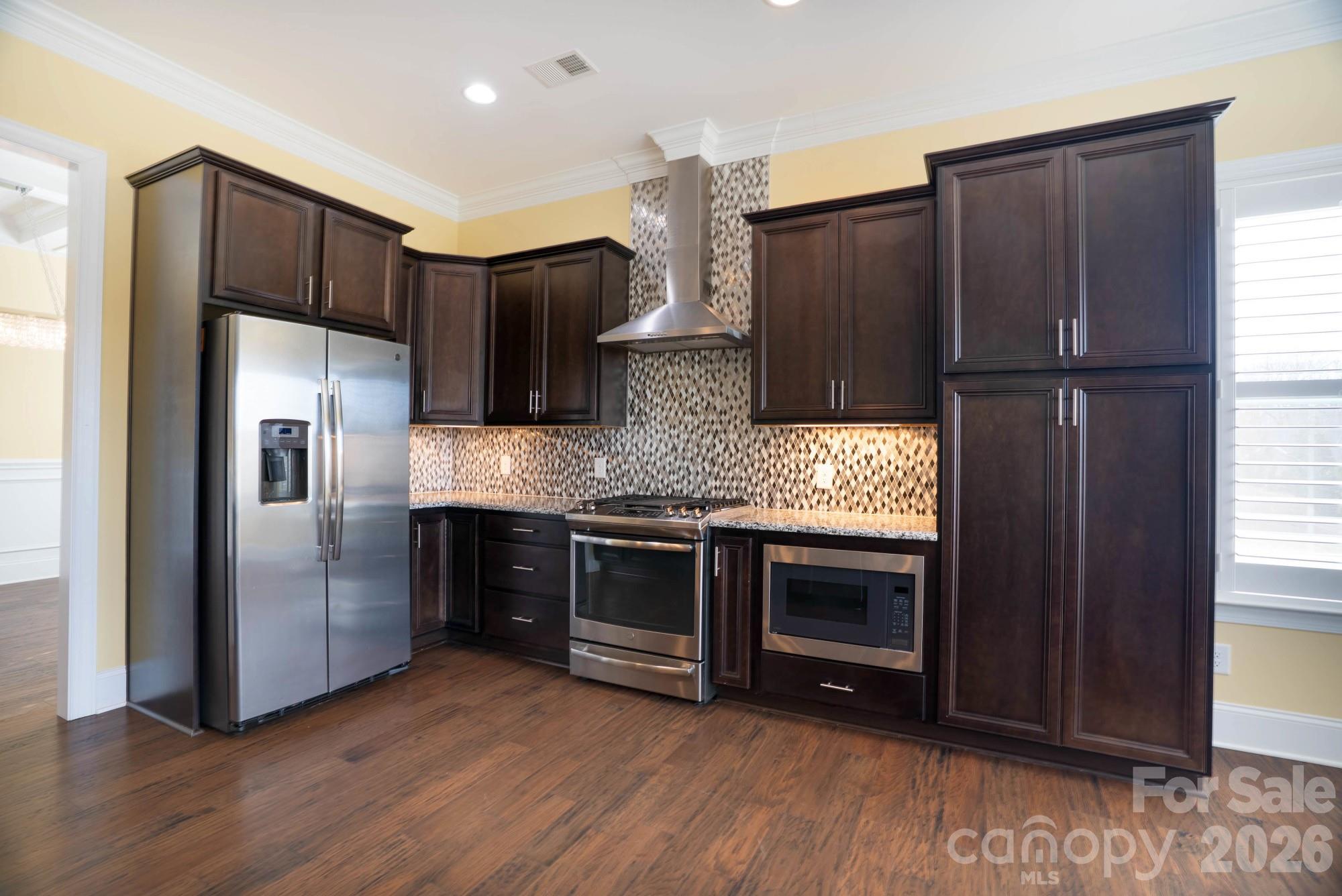 Baileys Glen - Residential