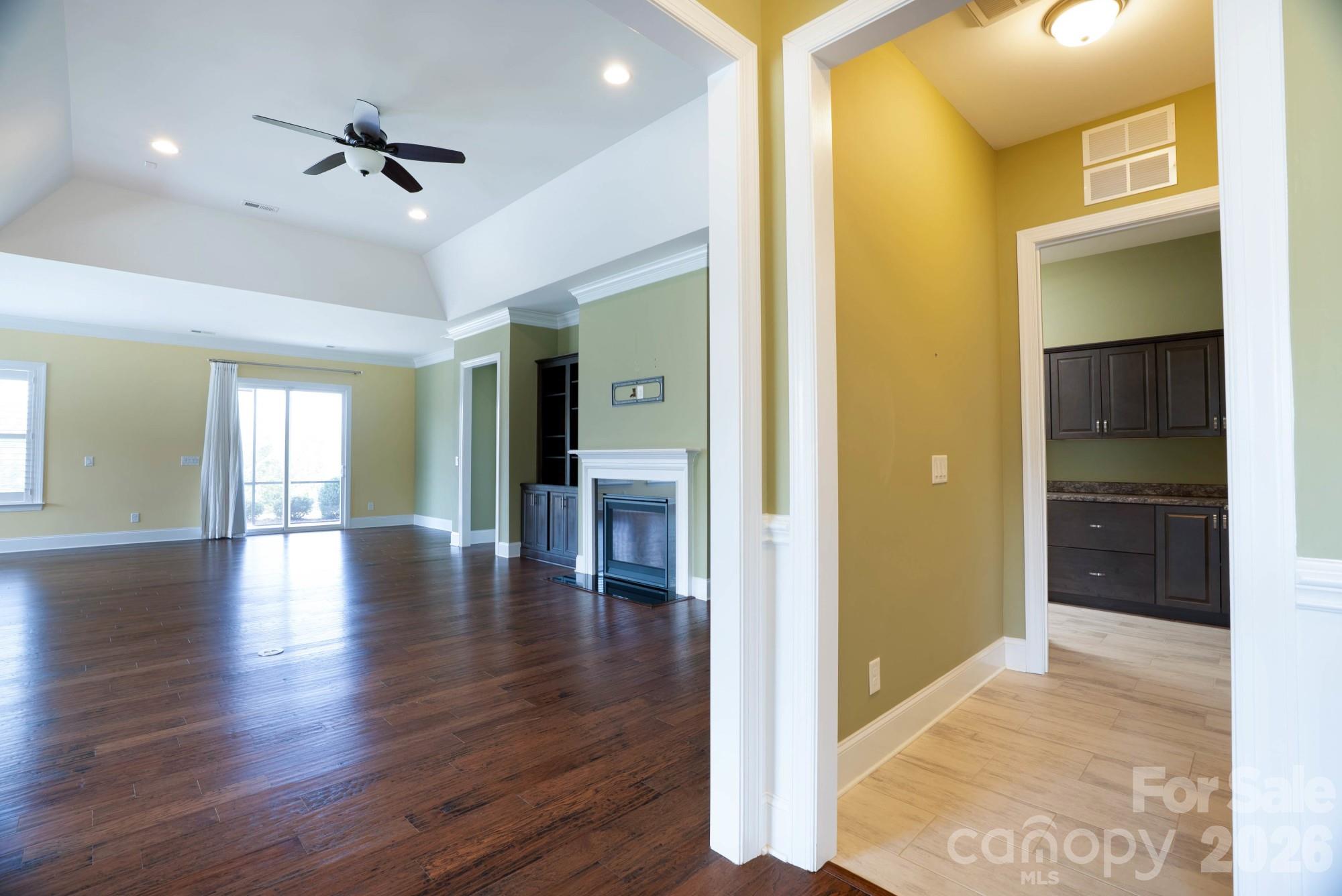 Baileys Glen - Residential