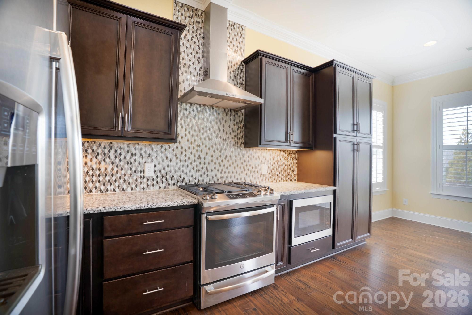 Baileys Glen - Residential