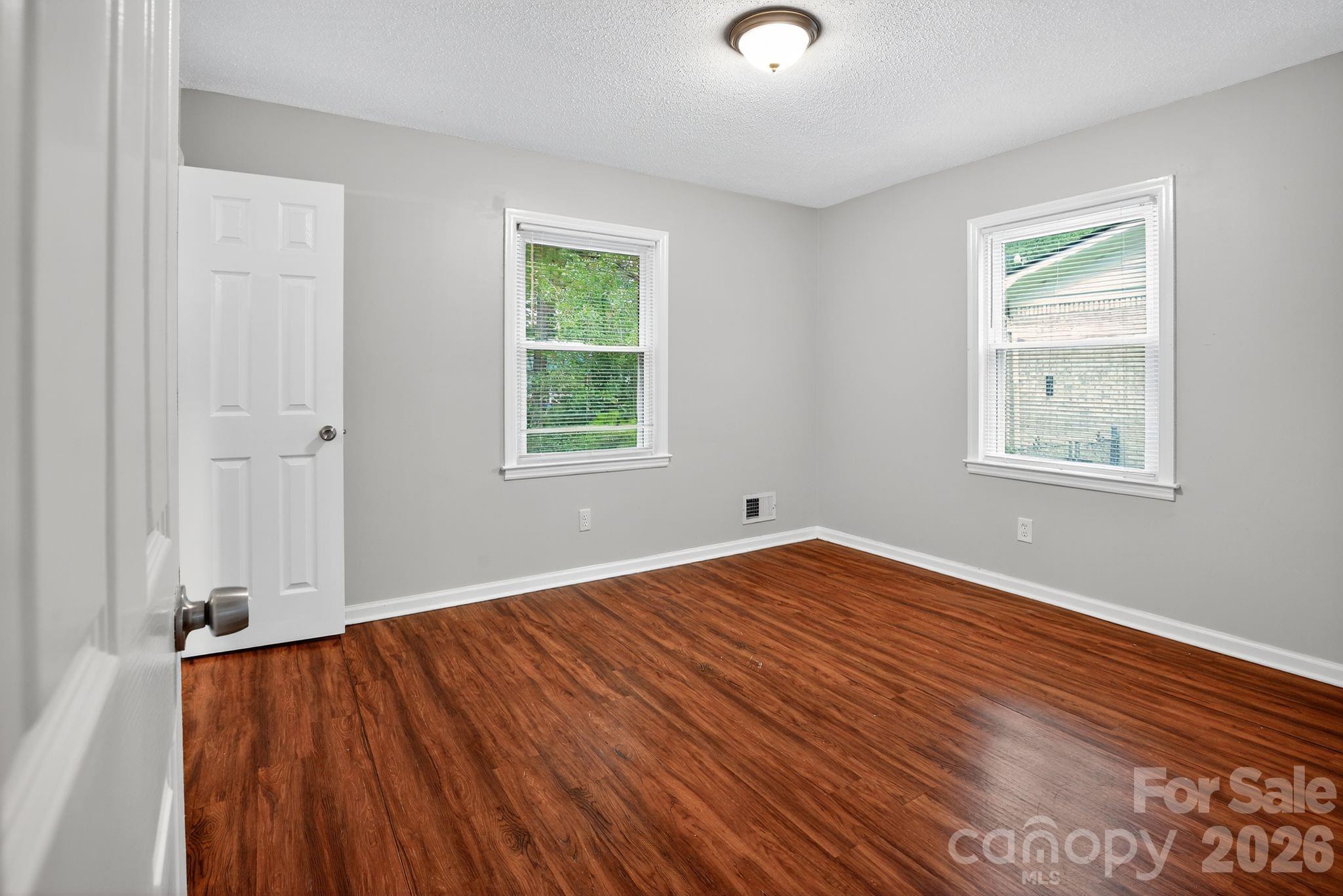 Pineglen - Residential