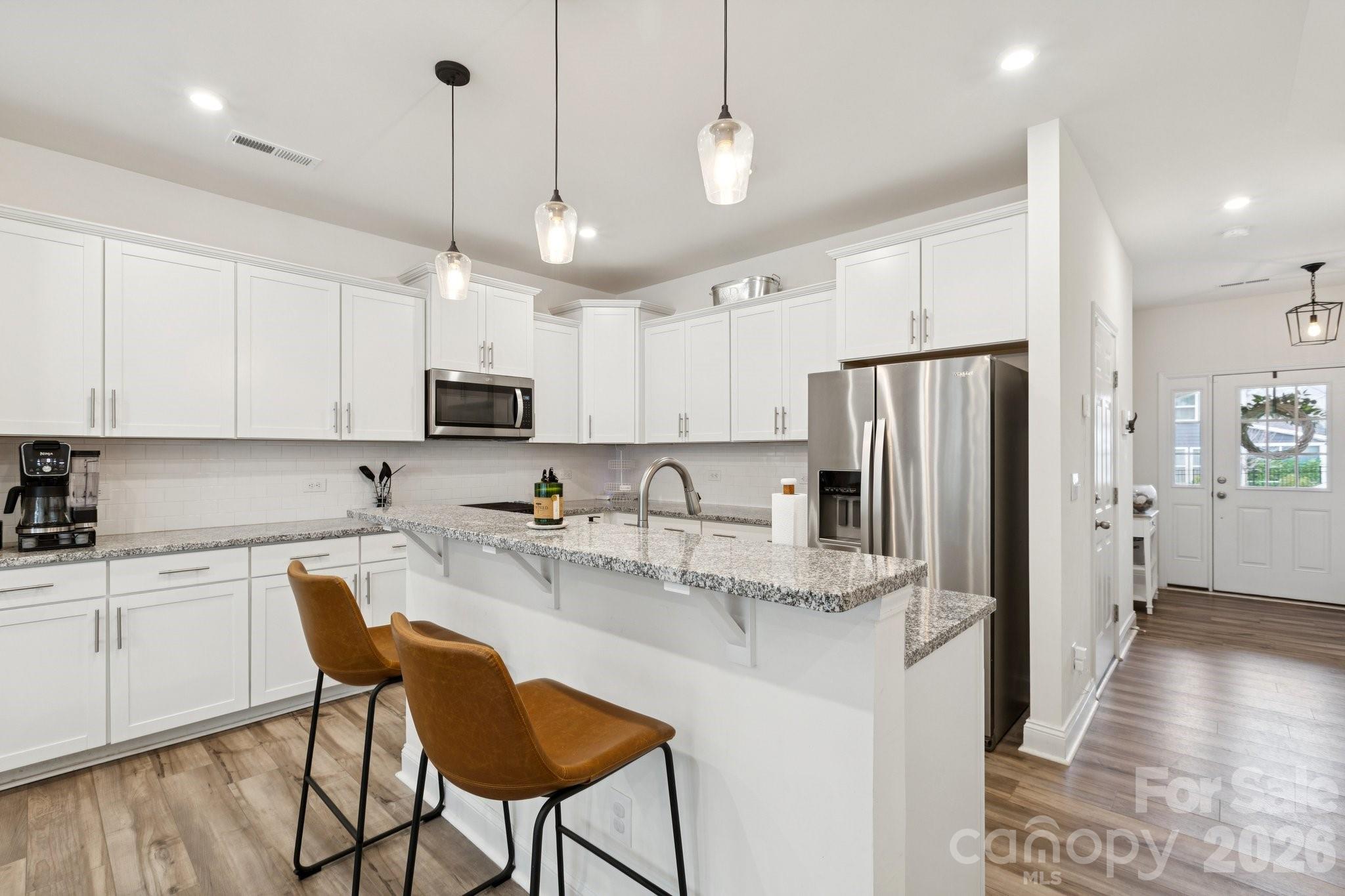 2081 Suttonview Road