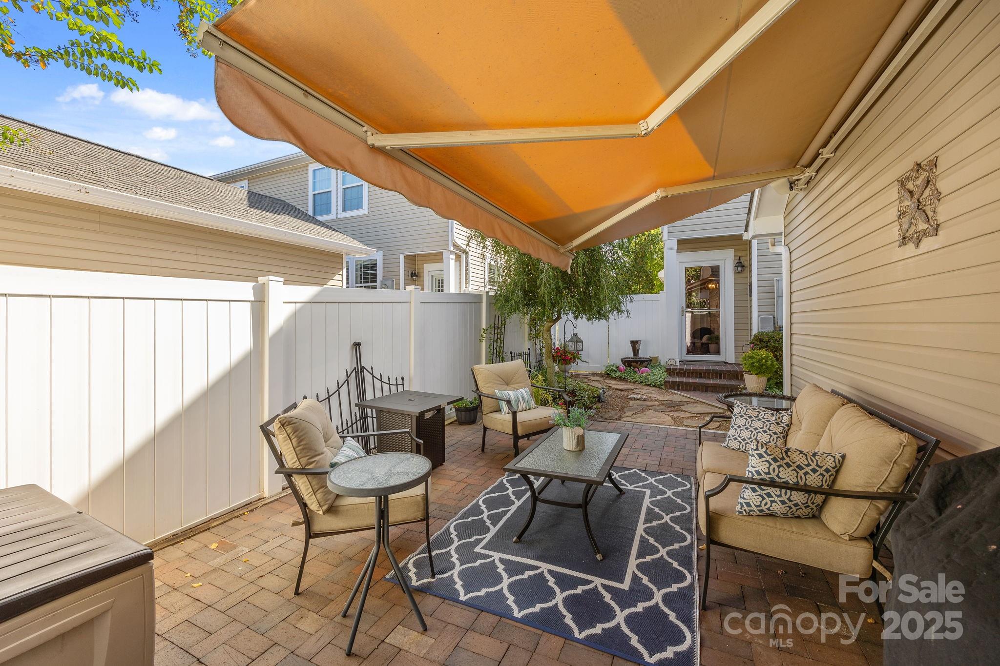 18333 The Commons Boulevard