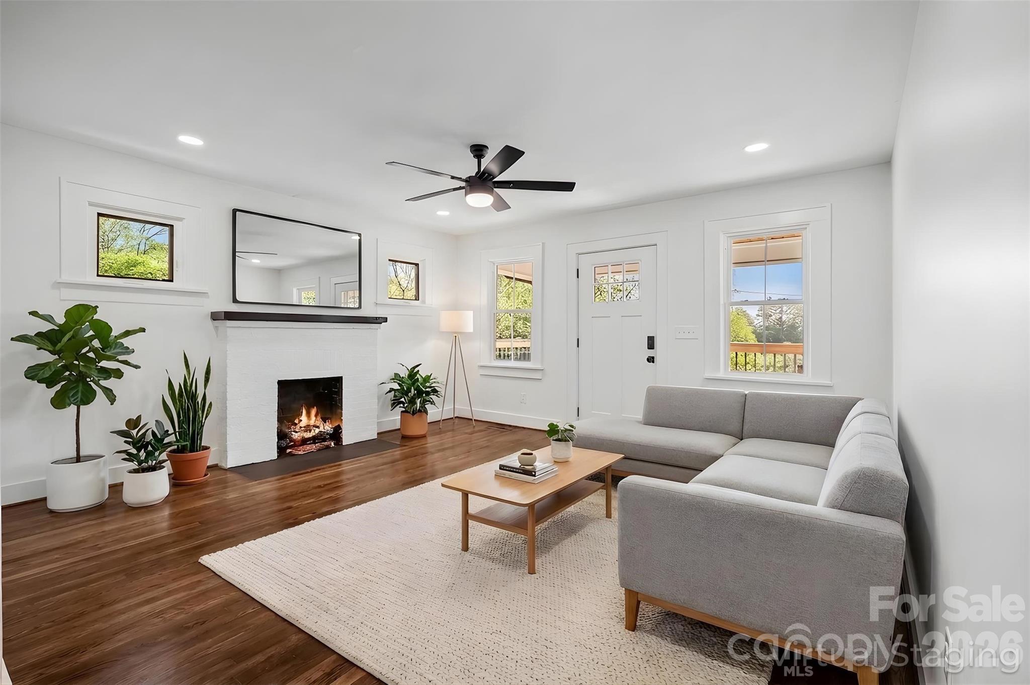 154 Laurel Loop