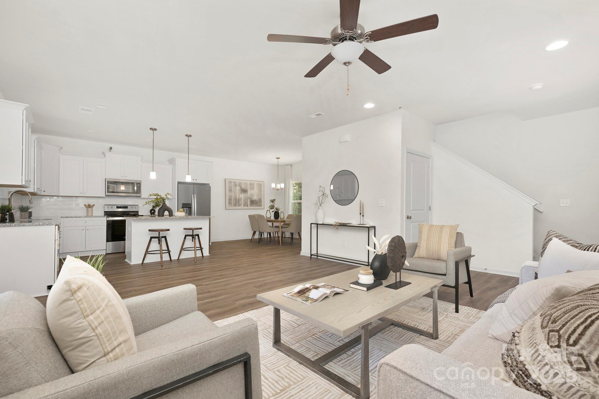 1124 Thayer Glen Court