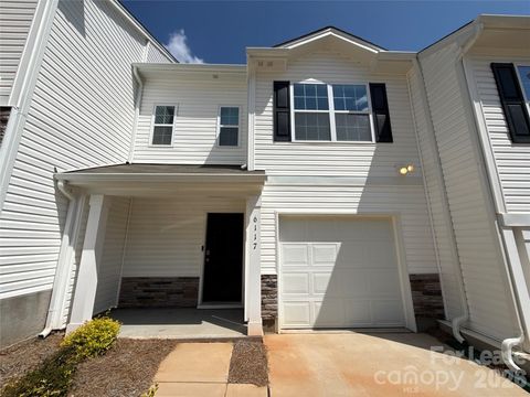 Photo of 6117 Faron Way, Charlotte, NC 28262 (MLS # 4365047)