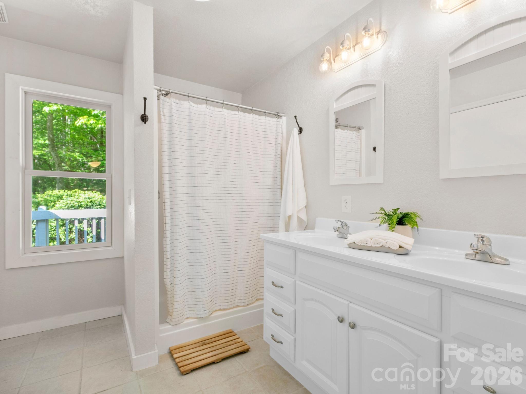 Riverbend Highlands - Residential