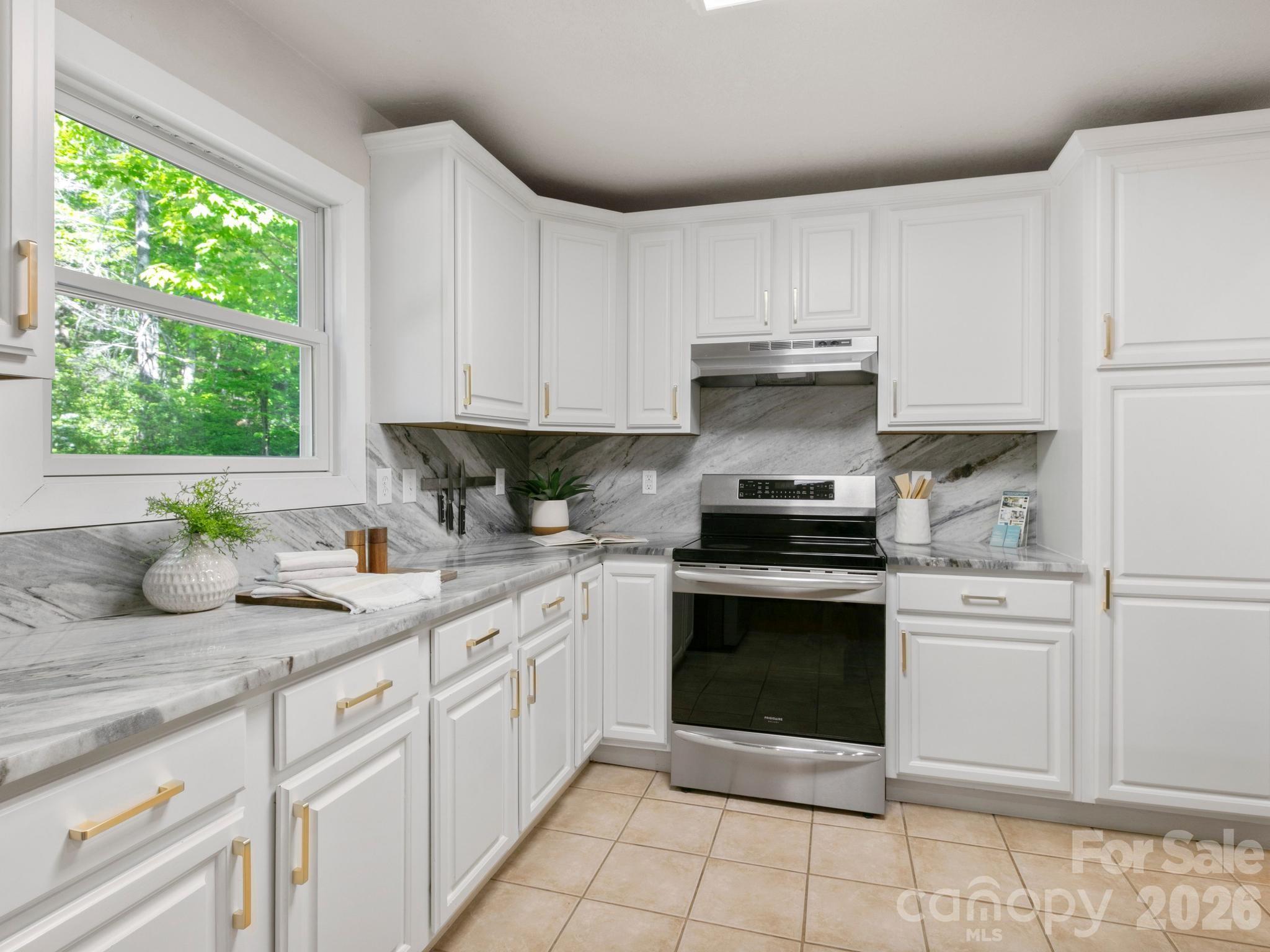 Riverbend Highlands - Residential
