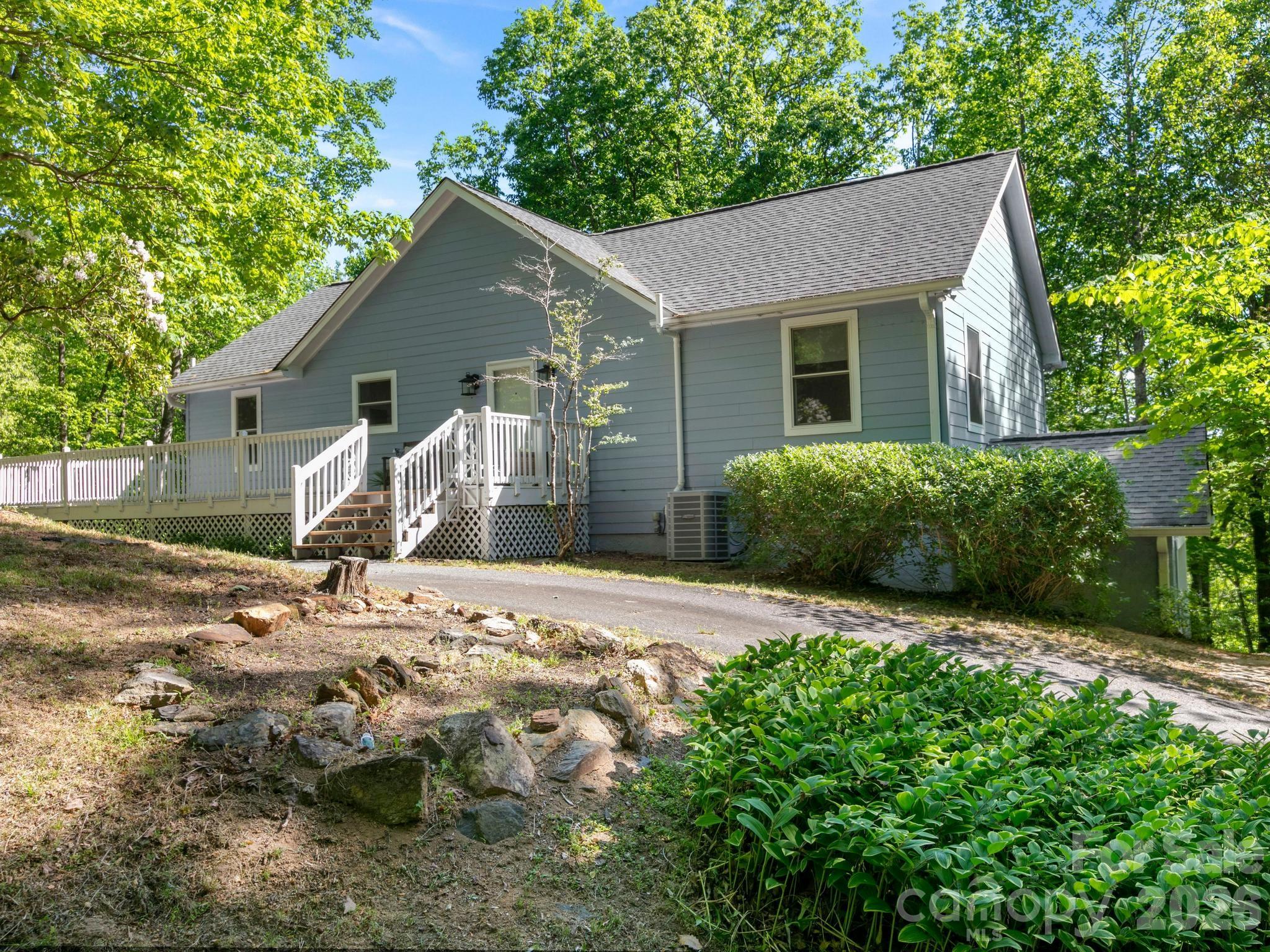220 Jones Court