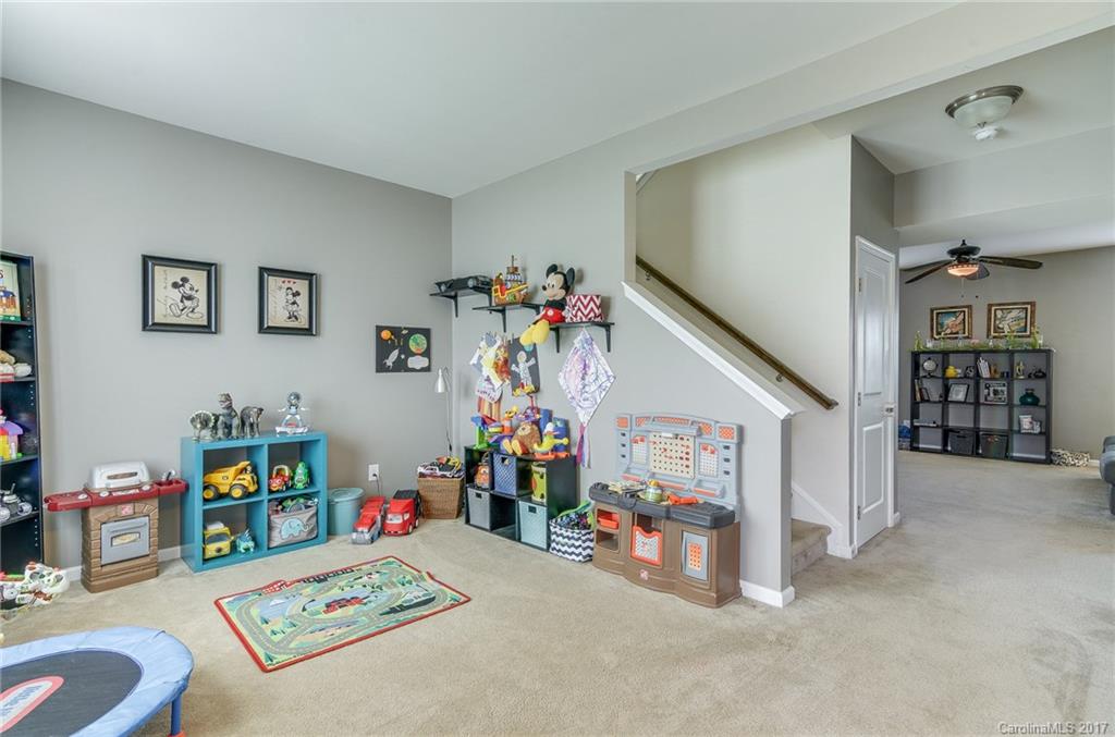 The Farm At Riverpointe - Residential