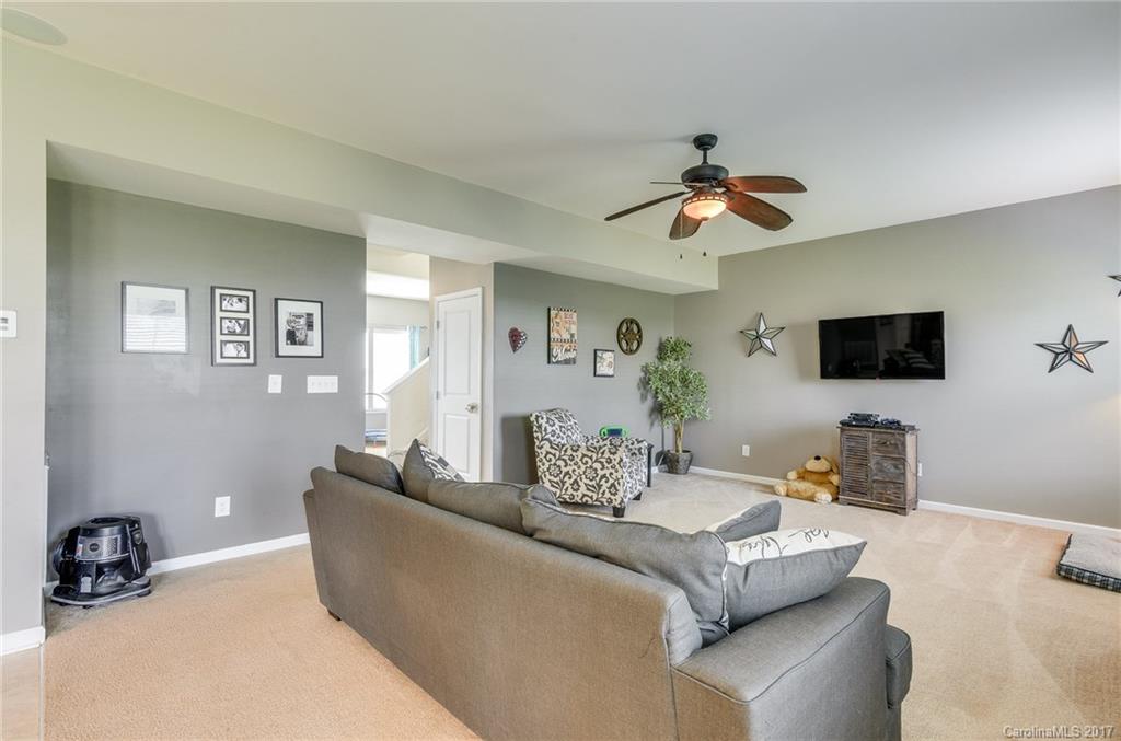 The Farm At Riverpointe - Residential