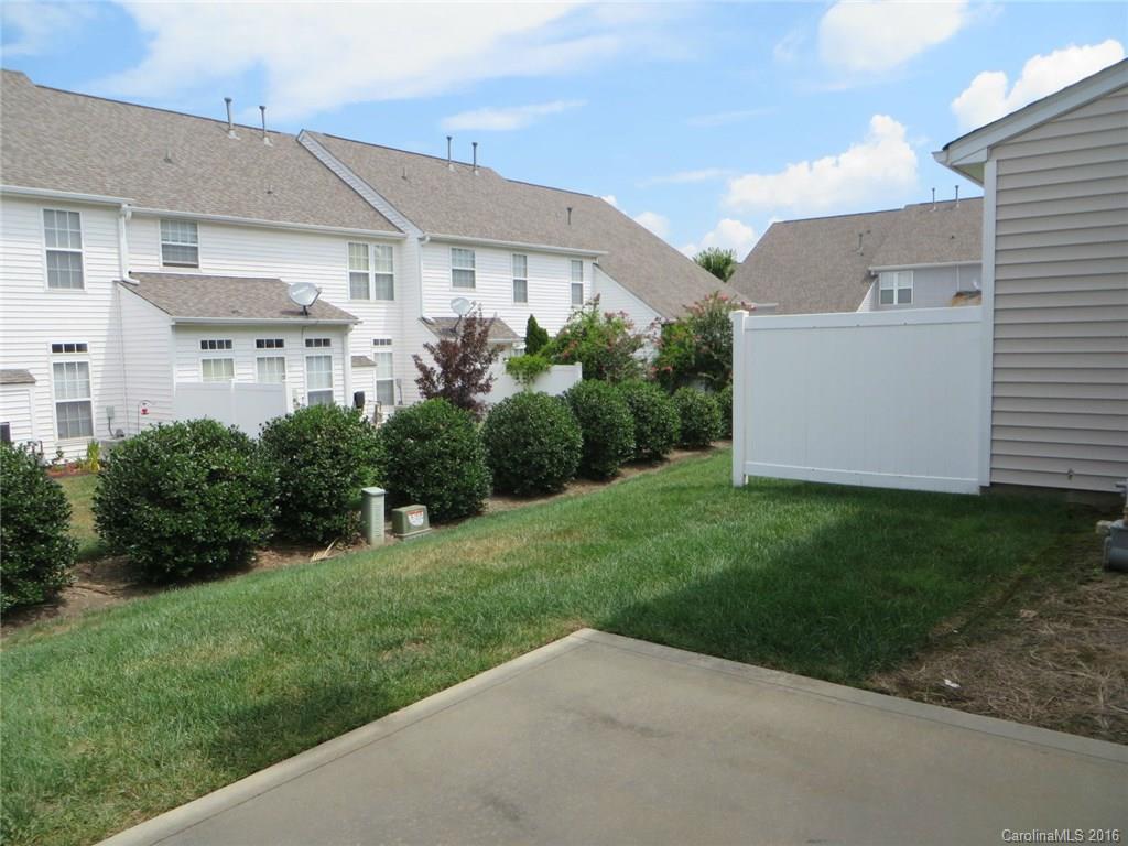 Autumn Cove At Lake Wylie - Residential