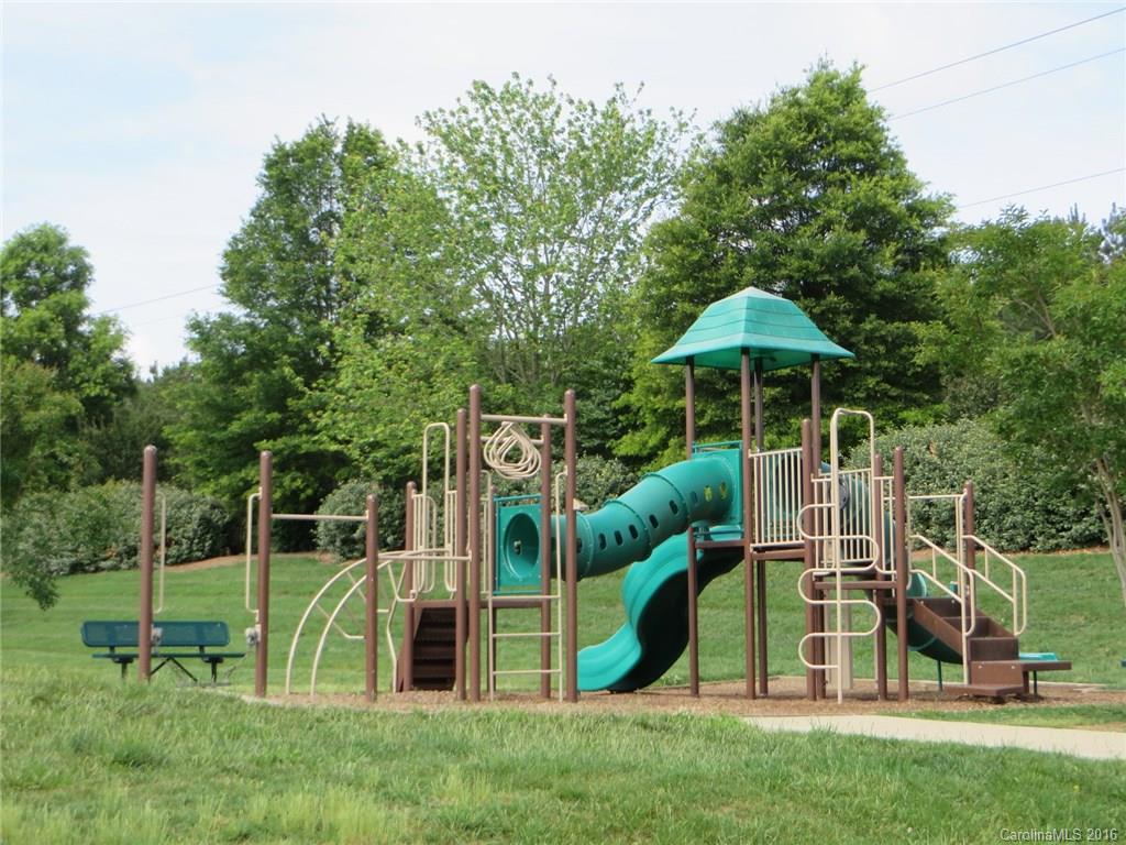 Autumn Cove At Lake Wylie - Residential