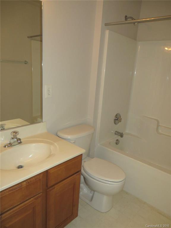 Autumn Cove At Lake Wylie - Residential