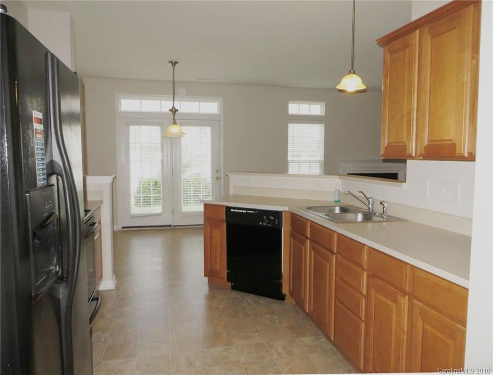 Autumn Cove At Lake Wylie - Residential