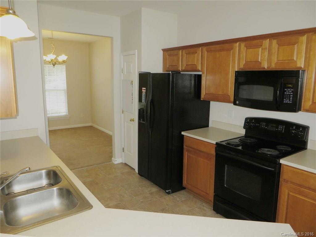 Autumn Cove At Lake Wylie - Residential