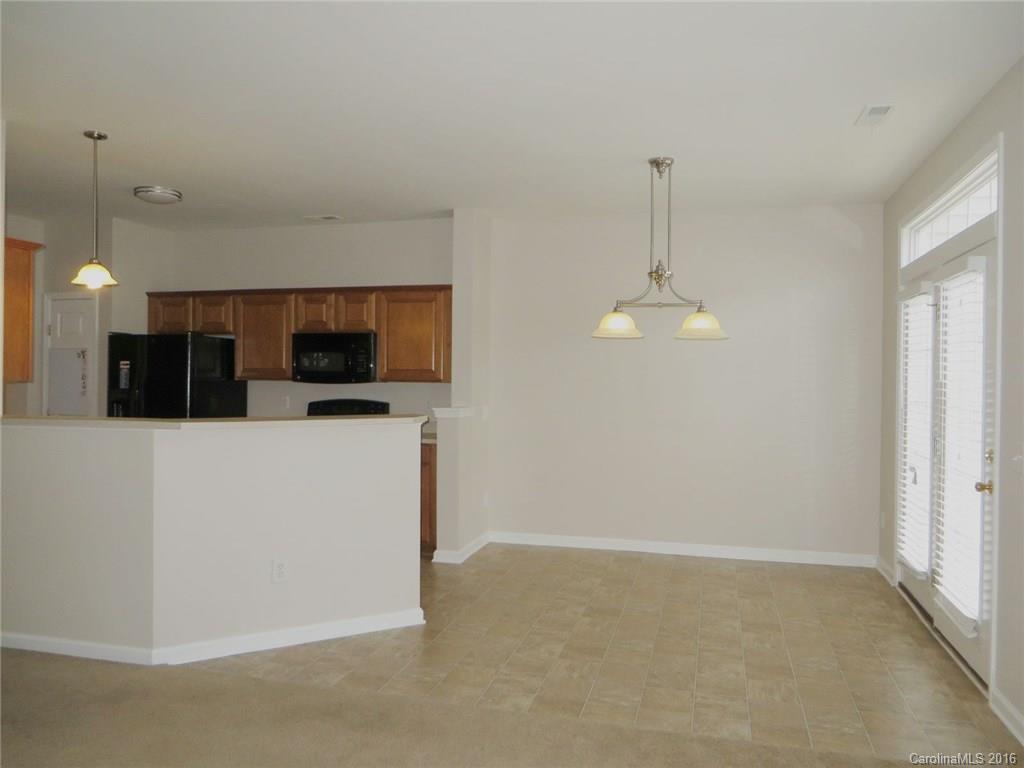 Autumn Cove At Lake Wylie - Residential