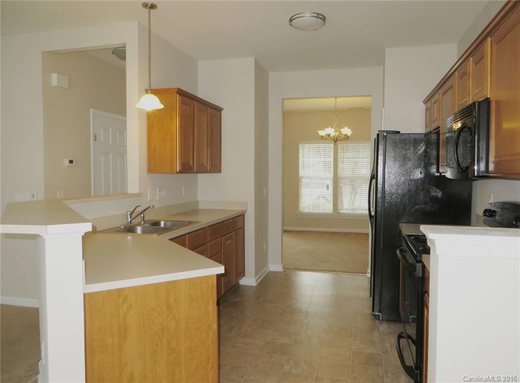 Autumn Cove At Lake Wylie - Residential