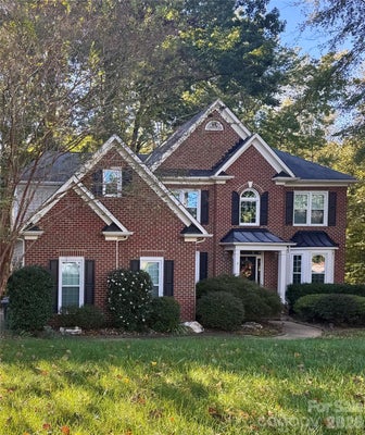 5703 SILVER CREEK DR, WAXHAW, NC 28173 - Image 96d00096354c1f59732b59c00a18b004/3301626204