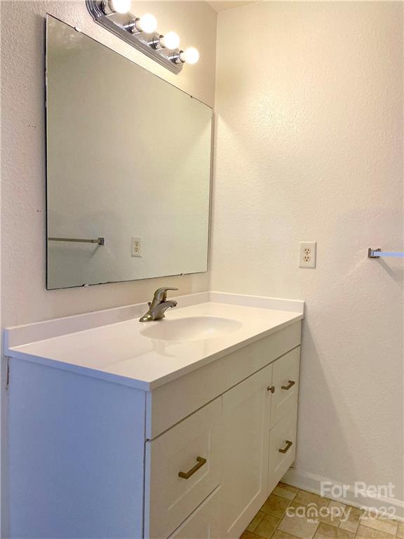 Christenbury Hills - Residential Lease