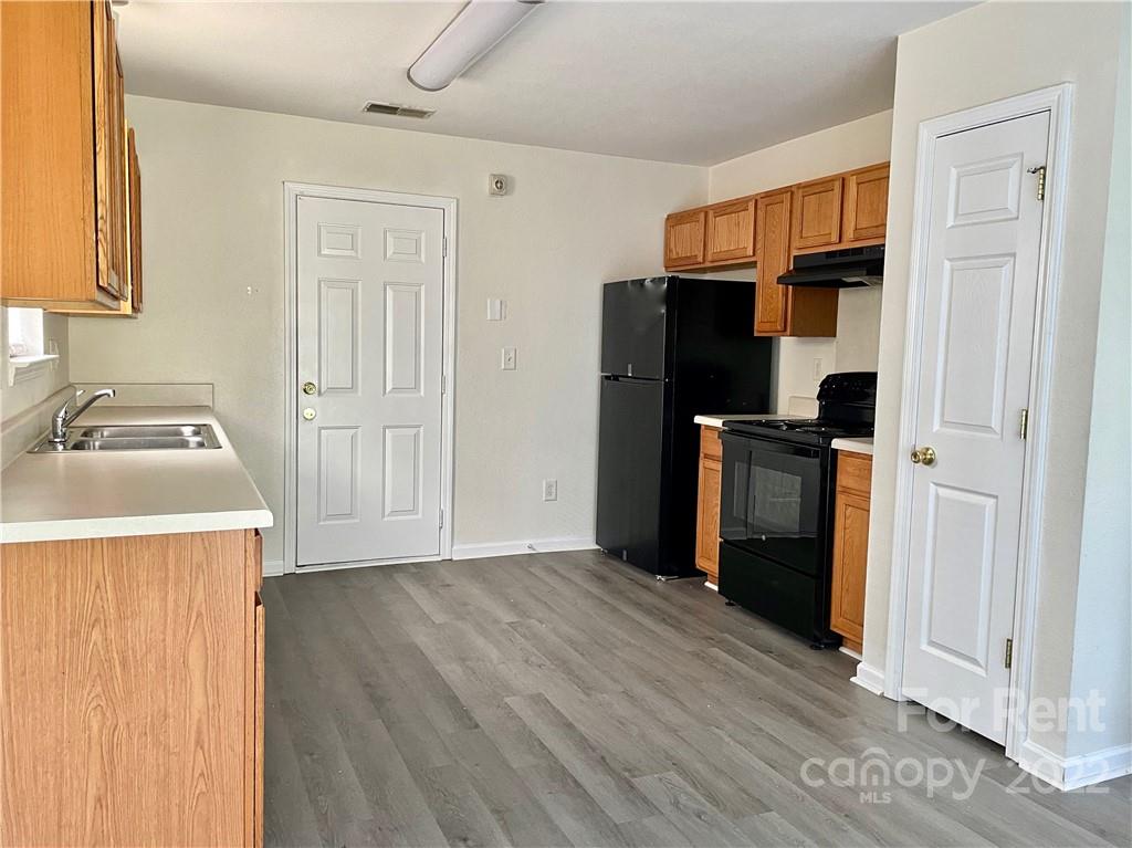 Christenbury Hills - Residential Lease