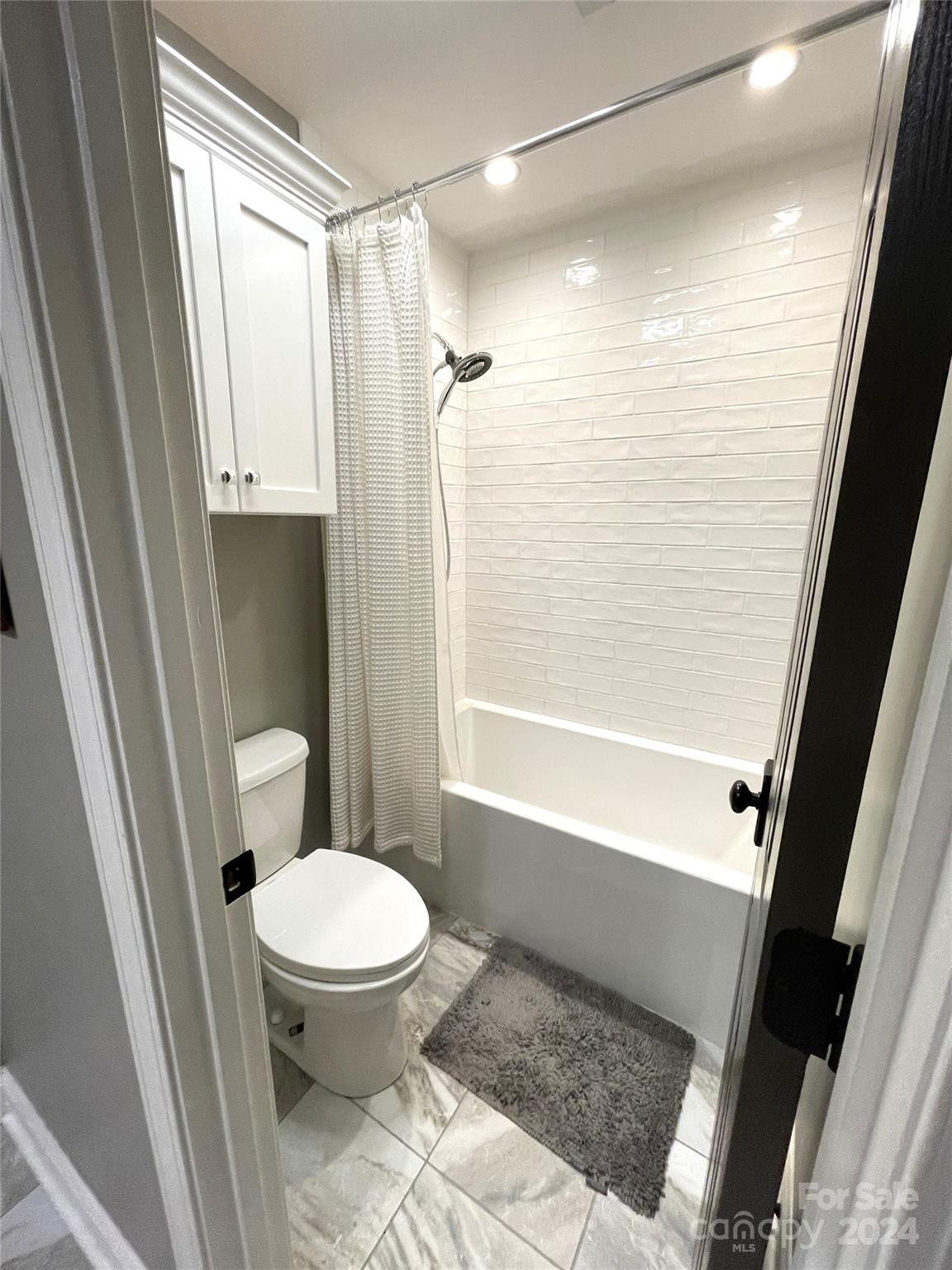 Victory Pointe Condo - Residential