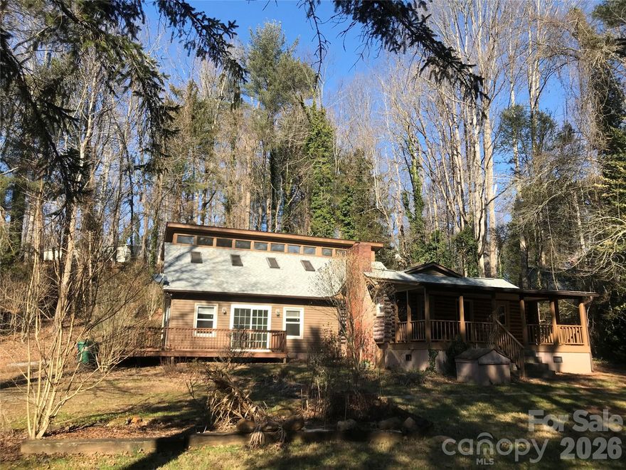 Location, location, location!  And value!!  Coveted Avery Creek cottage being offered with nearly an acre and less than $200 a square foot!  Tucked under The Blue Ridge Parkway and with a beautiful drive through one of seven, The Cliffs acclaimed golf course communities!  The home features a cozy den with a stone, wood burning fireplace.  Three full bedrooms and three full baths.  The master suite has garden tub and separate stand-up shower.  Guest bedroom with ensuite bath.  Solid surface flooring throughout.  Whether you are looking for a first home, investment or mountain retreat, don't miss this opportunity to be in this pristine a vibrant community!