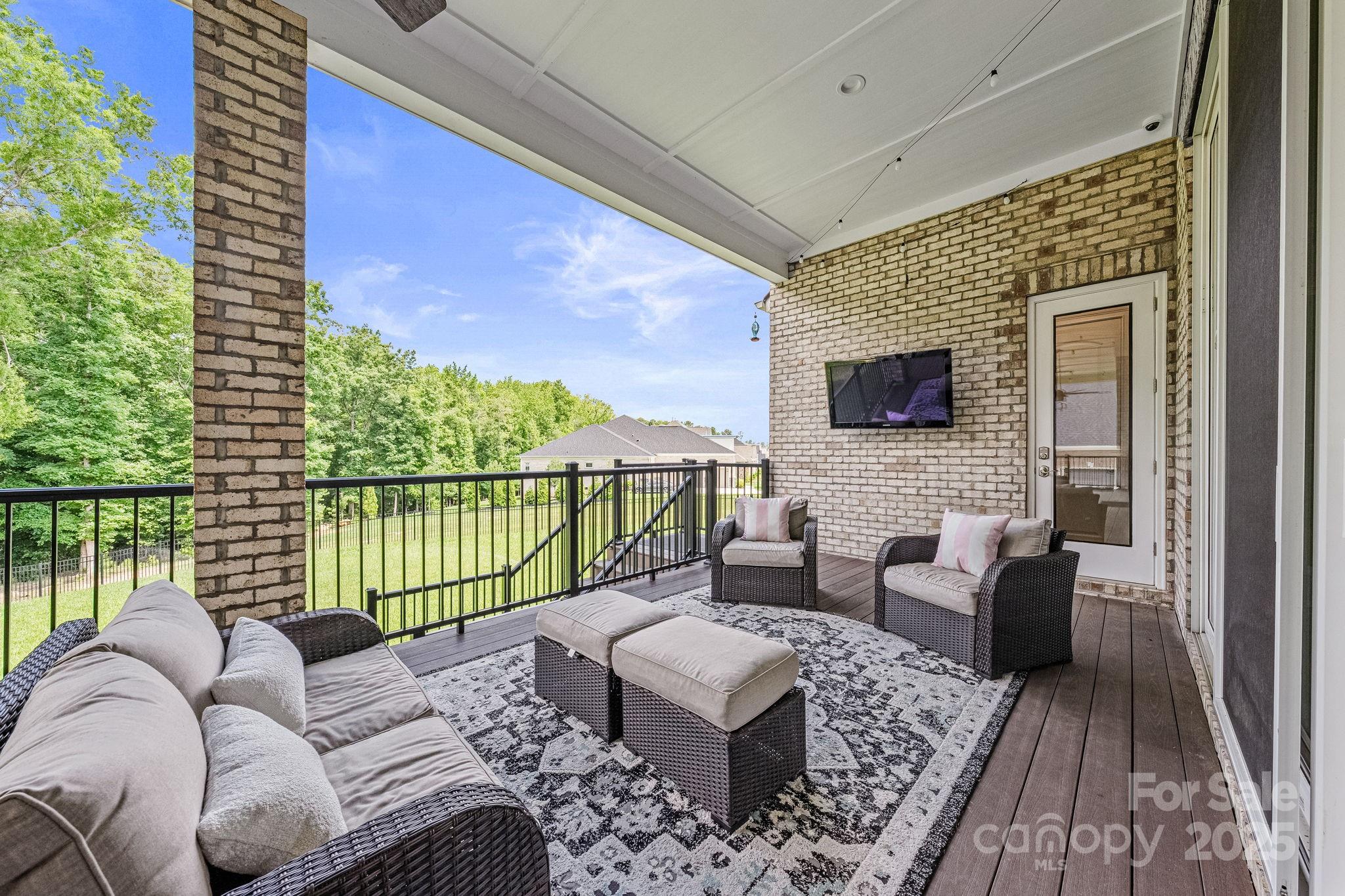 The Falls at Weddington - Residential