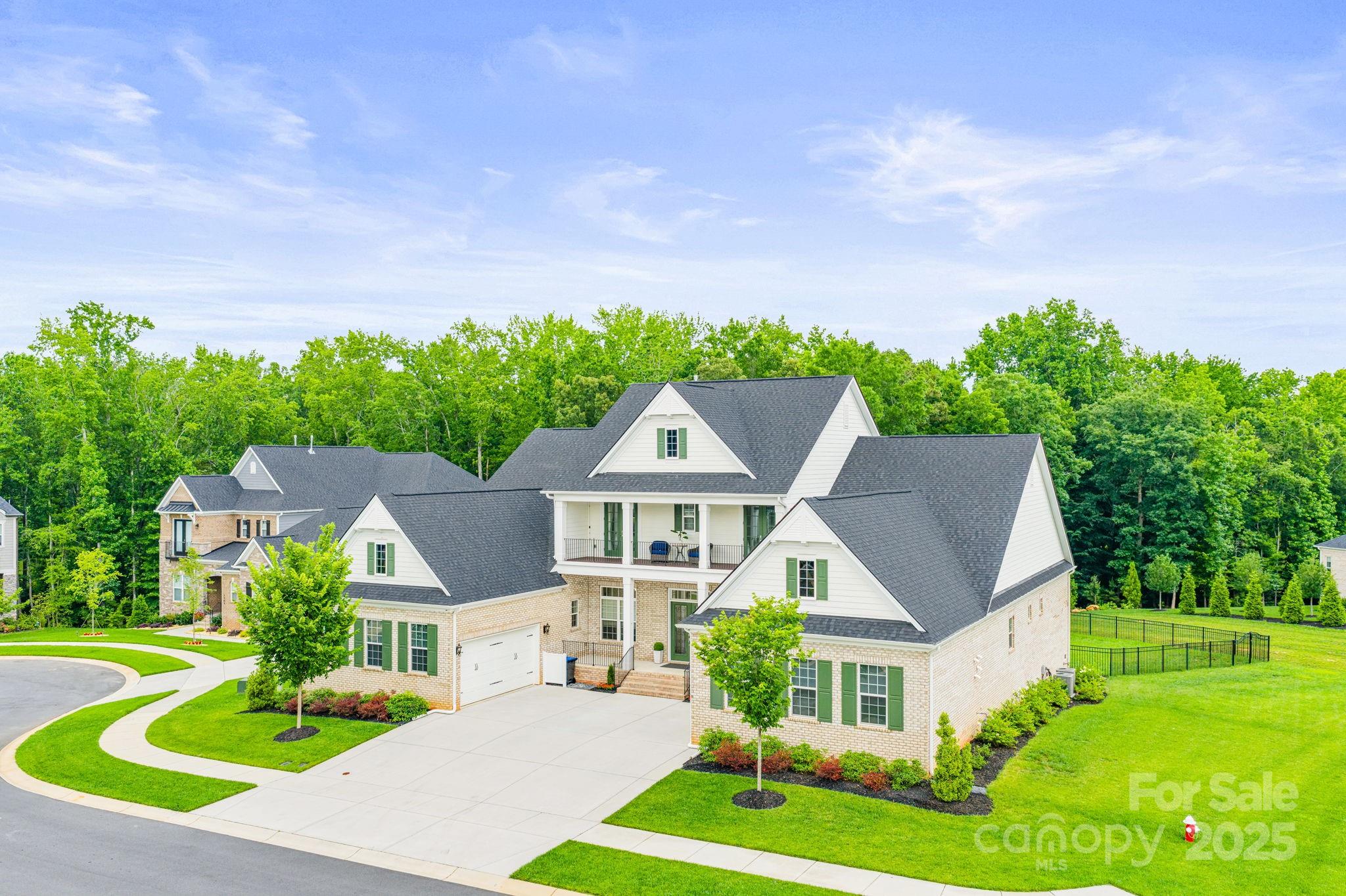 The Falls at Weddington - Residential