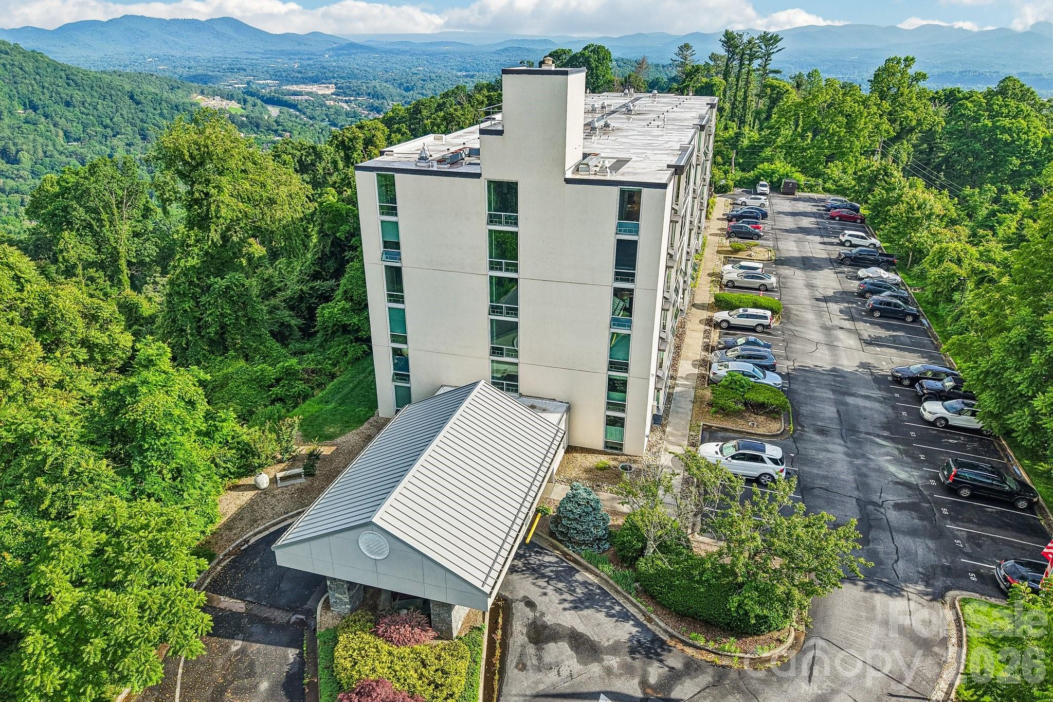 Photo 1 of 25 — 647 Town Mountain Road 212, Asheville, NC 28804
