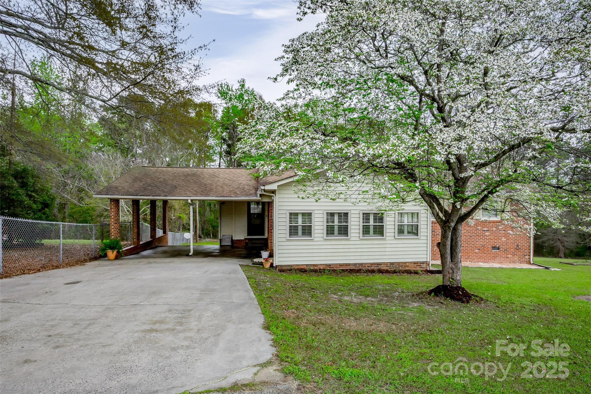 Raintree - Residential