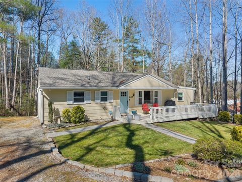 625 Lenox Place Hendersonville NC 28739