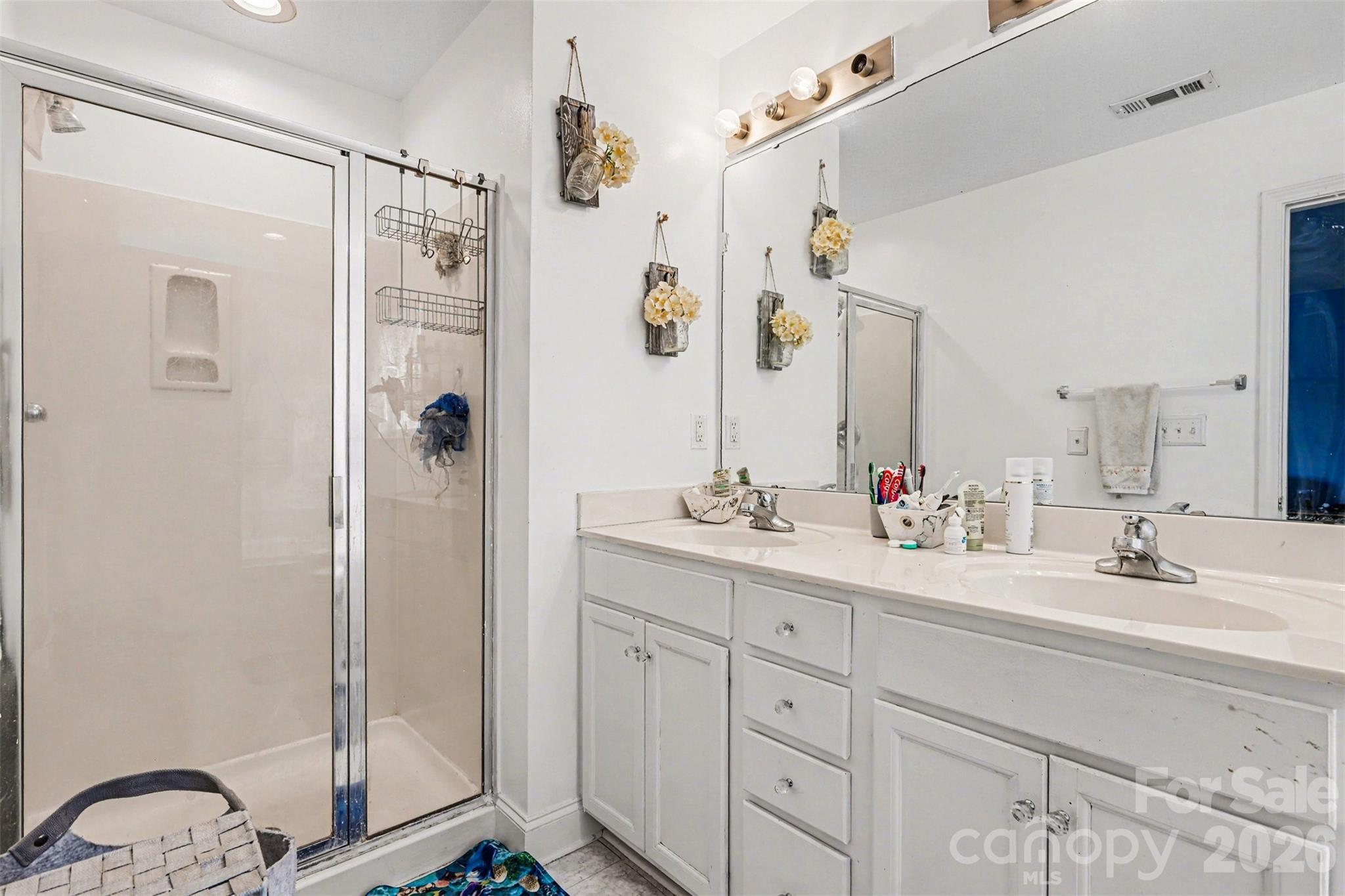 Taylor Glenn - Residential