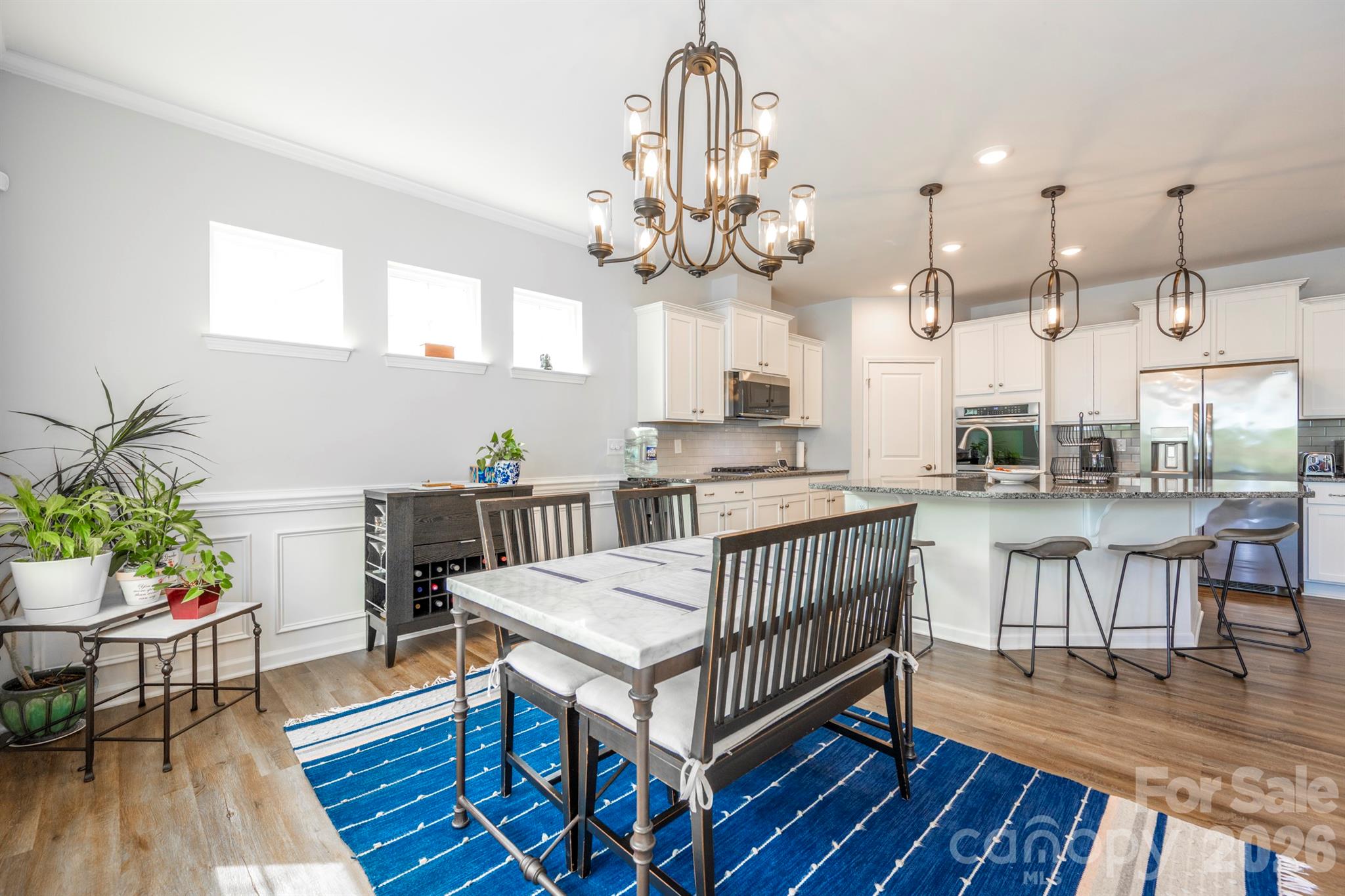 Imagery On Mtn Island - Residential