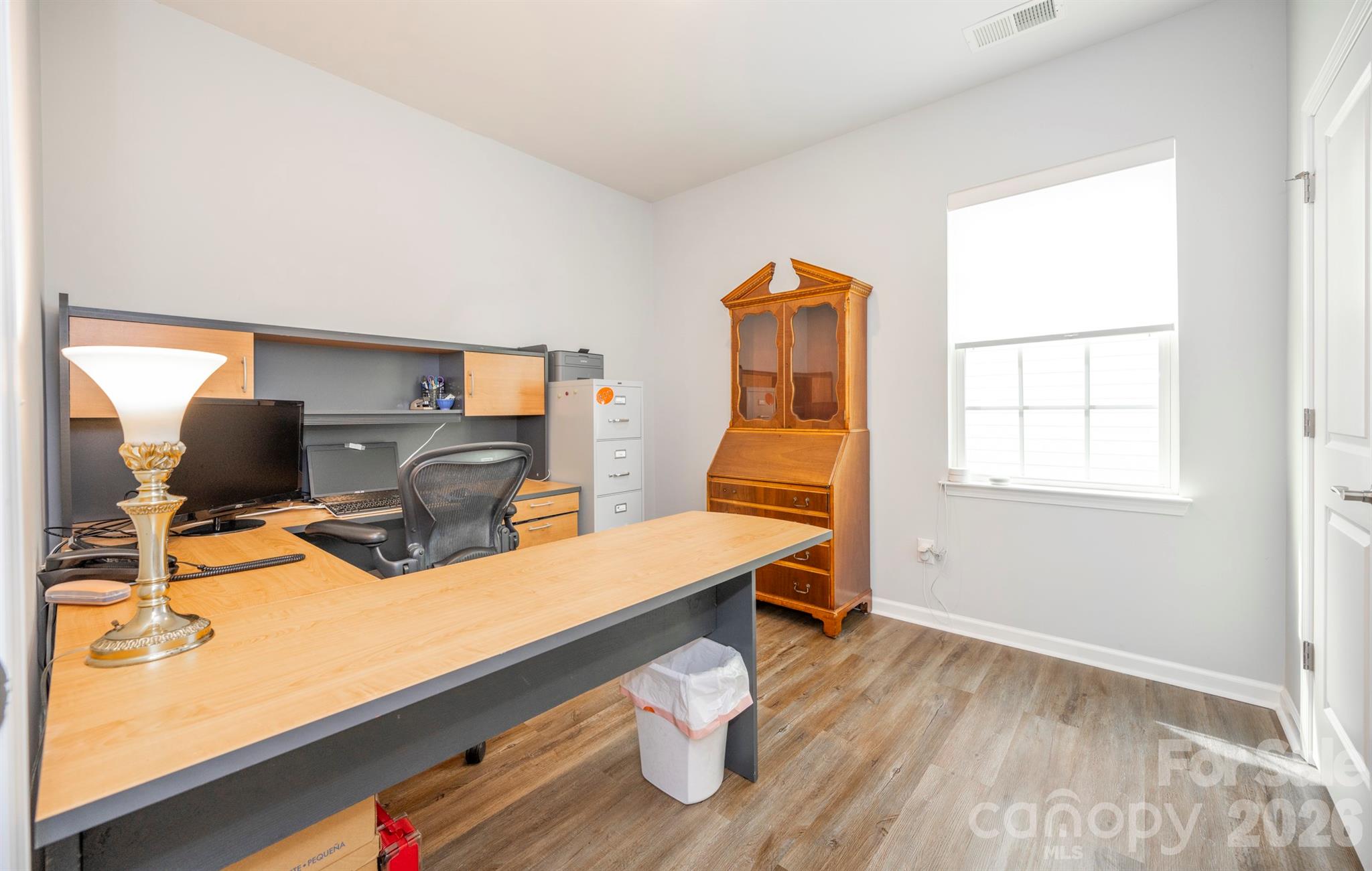 Imagery On Mtn Island - Residential