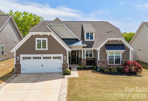 1228 Dali Boulevard Mount Holly NC 28120