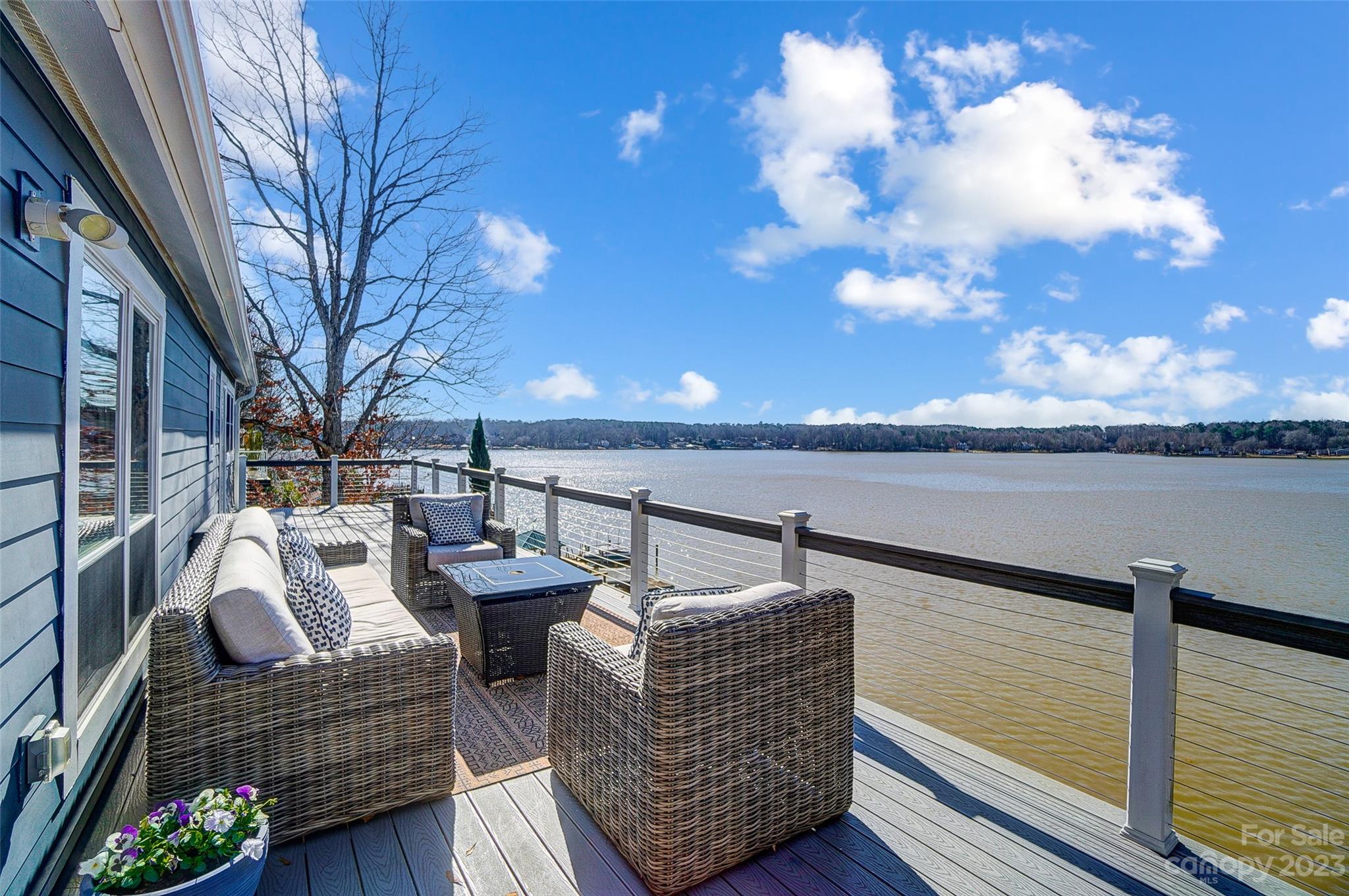 Tega Cay - Residential