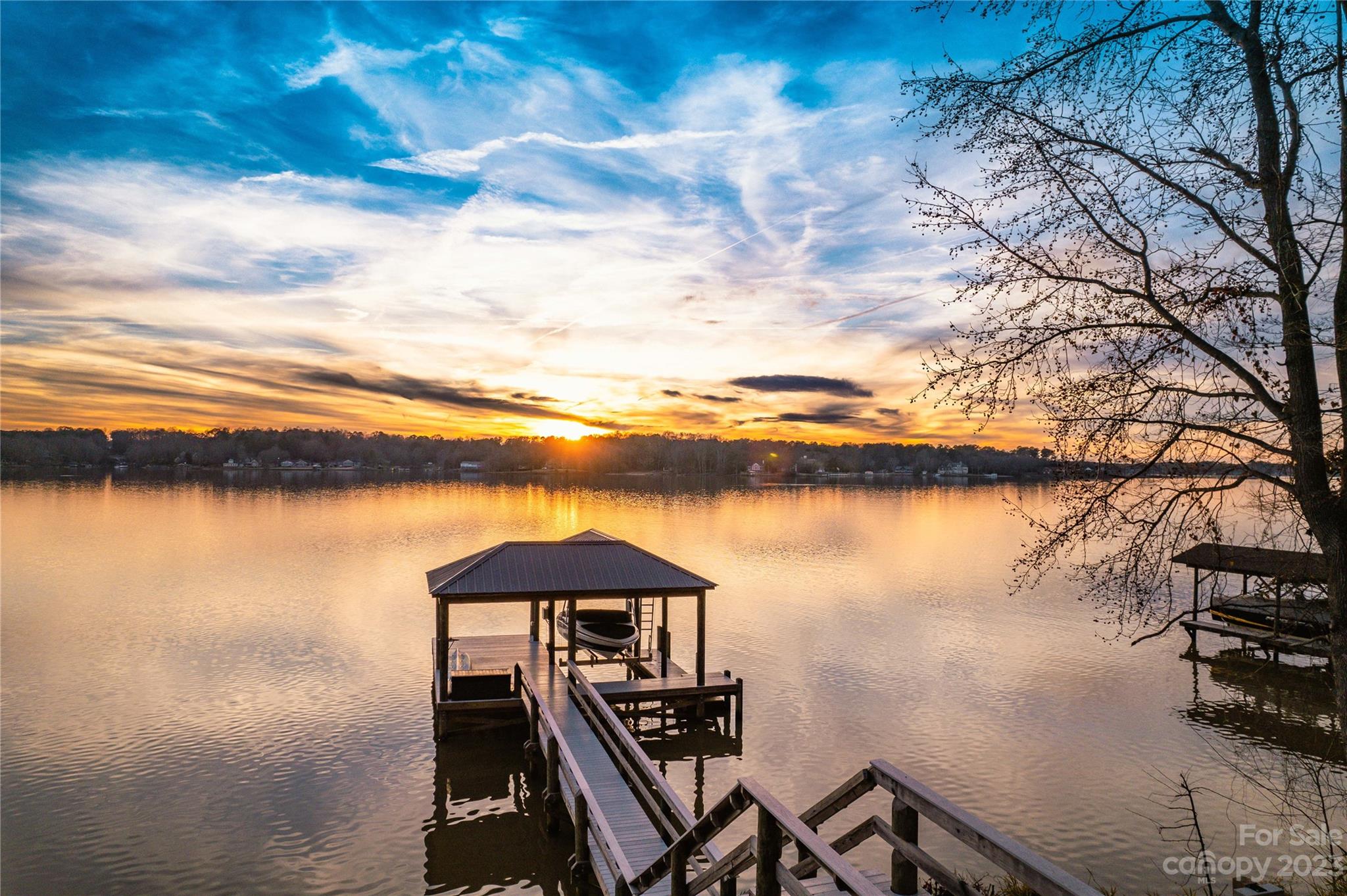 Tega Cay - Residential