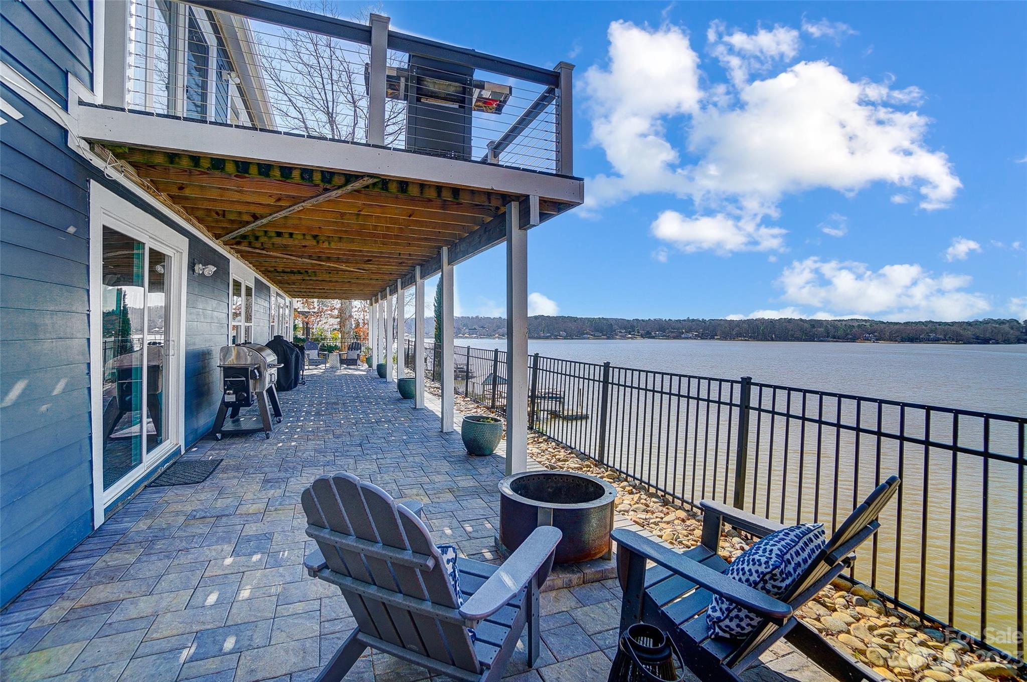 Tega Cay - Residential