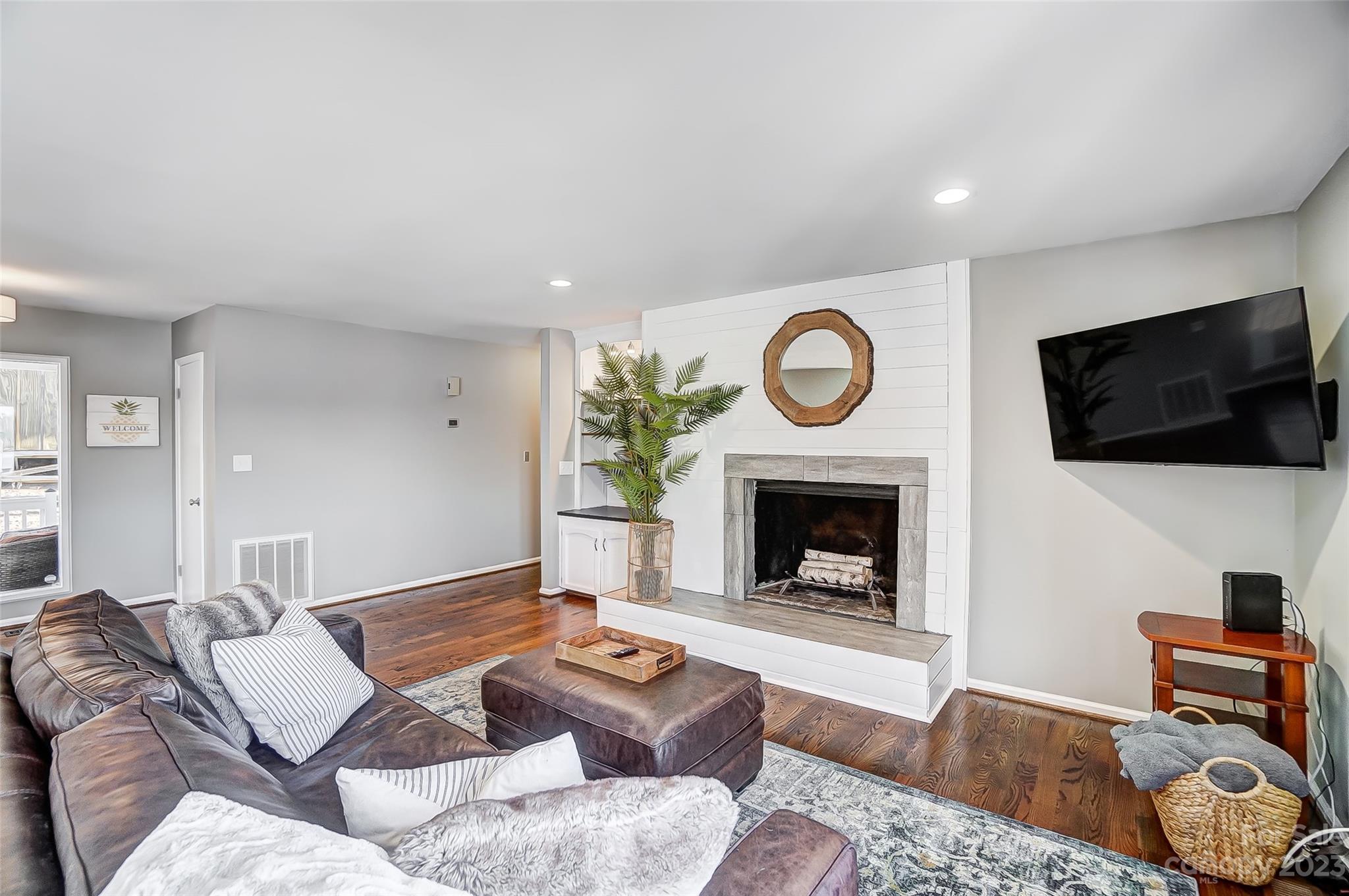 Tega Cay - Residential