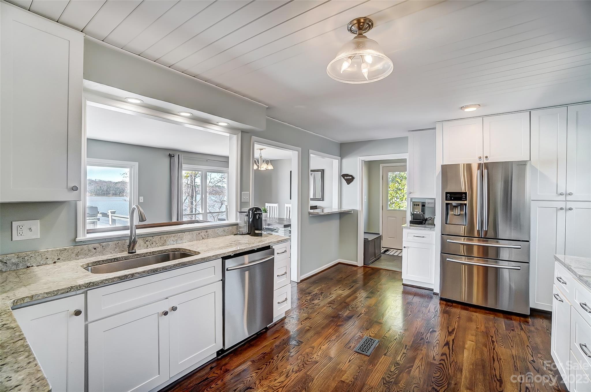 Tega Cay - Residential