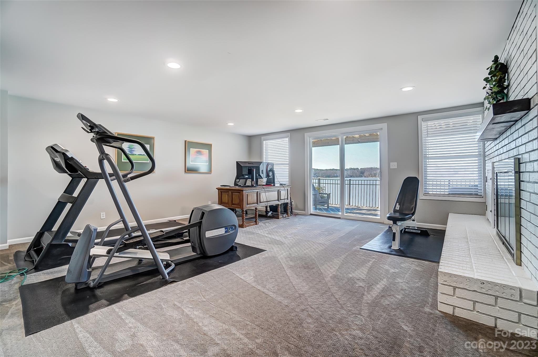 Tega Cay - Residential